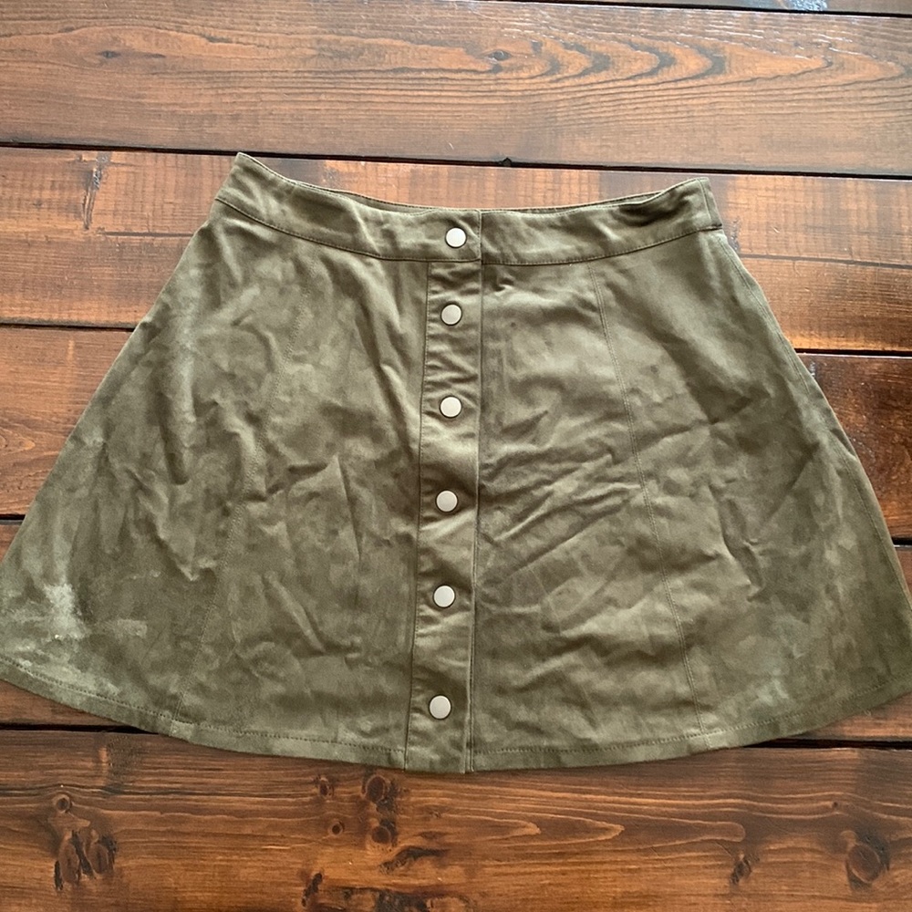 Forever 21 green suede skirt, size M